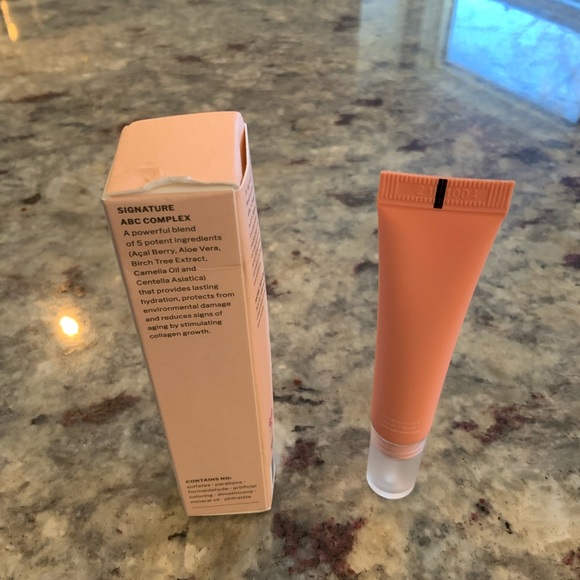 Ona New York Brightening Eye Cream brand new in box 15 ml. Full size - Picture 5 of 6